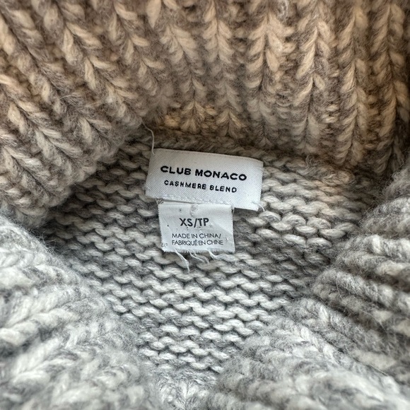 Club Monaco Cashmere Blend Sleeveless Turtleneck Sweater Grey & White - Picture 6 of 8